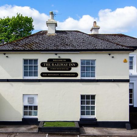 The Railway Inn Galmpton Exterior foto